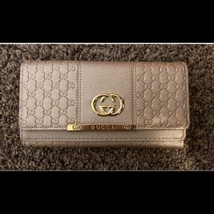 Gucci wallet